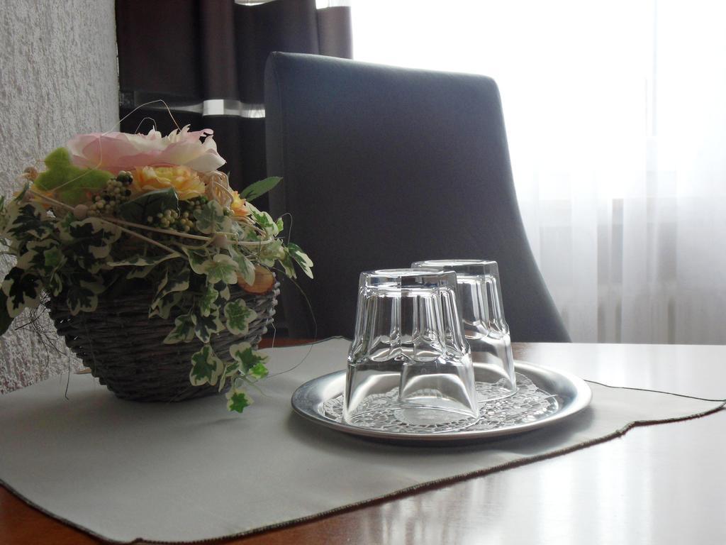 Hotel Linnert ヴァイターシュタット エクステリア 写真