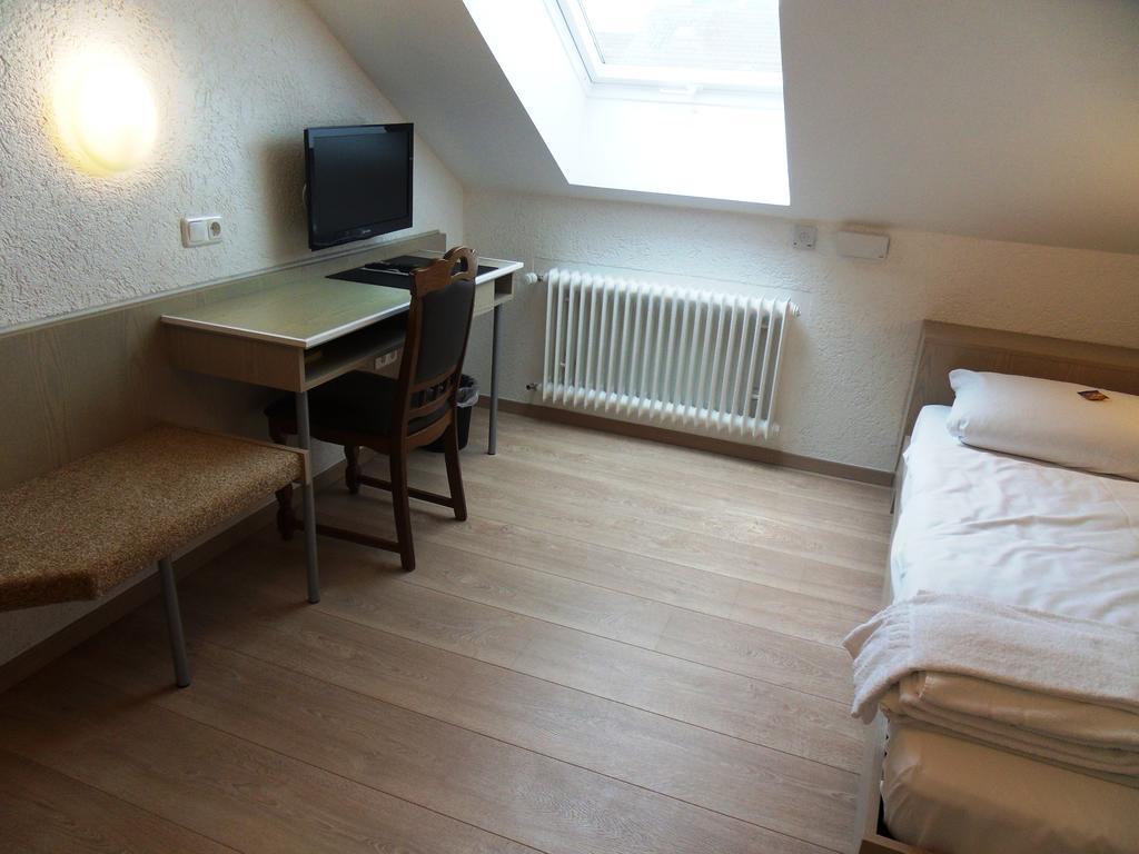 Hotel Linnert ヴァイターシュタット 部屋 写真